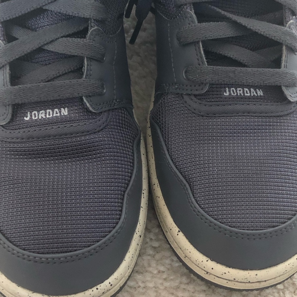 Men’s Nike Air Jordan 1 Flight 4 Premium Shoes - Picture 8 of 11